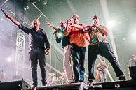 Les Ogres de Barback & La Rue Kétanou : Tout En Commun