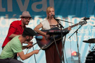 Lonely Drifter Karen
Festival Fnac Indétendances 2010 (Paris)
31/07/2010