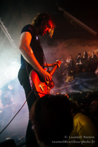 A Place to Bury Strangers / Le Divan du Monde - 13 avril 2015
