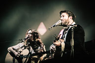 Angus & Julia Stone