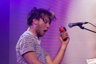 Concrete Knives / Festival FNAC Live 2013 - Parvis de l'Hotel de Ville - 20/07/13