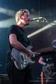 Dear Eyes / Le Divan du Monde - 19/12/13 (1ère Partie de New Model Army)