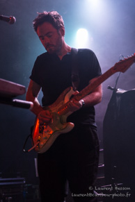 Dear Eyes / Le Divan du Monde - 19/12/13 (1ère Partie de New Model Army)