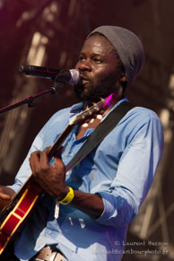 Féfé / Festival FNAC Live 2013 - Parvis de l'Hotel de Ville - 21/07/13