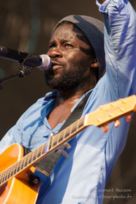 Féfé / Festival FNAC Live 2013 - Parvis de l'Hotel de Ville - 21/07/13