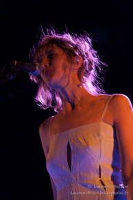 France de Griessen / Le Divan du Monde - 18/04/13 (1ère Partie Manu)