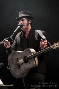 Gaz Coombes / OÜI FM Festival 2015 - Place de la République - 24 juin 2015