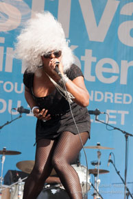 Lafayette - Festival Fnac Indetendances 2010 - 31/07/10 / Nathalie Loriot (Lafayette)
Festival Fnac Indétendances 2010 (Paris)
31/07/2010