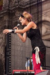 Nadhéa / Festival Fnac Live 2011 - 21/07/11