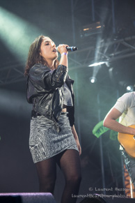 Naive New Beaters (Guest : Izia) / Festival Soir d'Eté Oui FM 2014 - 10 juillet 2014