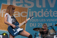 Les Platicines - Festival Fnac Indetendances - 06/08/10 / Les Plasticines
Festival Fnac Indétendances 2010 (Paris)
06/08/2010