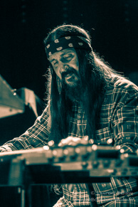 Sit Down, Servant / Le Trabendo - 21 juin 2014