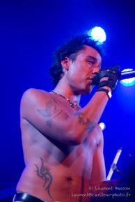 Switch to Happiness / Le Divan du Monde - 27/08/13 (1ère partie de New Found Glory)