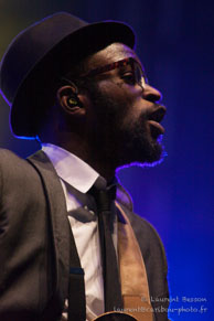 Tété / Festival Soirs d'Eté  OUI FM 2013 - Place de la République - 11/07/13