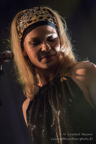 Tom Frager / Le Divan du Monde - 05 mars 2014