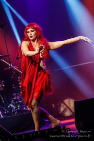 Geekopolis 2015 - Effeuillage de la Comtesse Bathory / Parc des Expositions - Porte de Versailles - 23 mai 2015